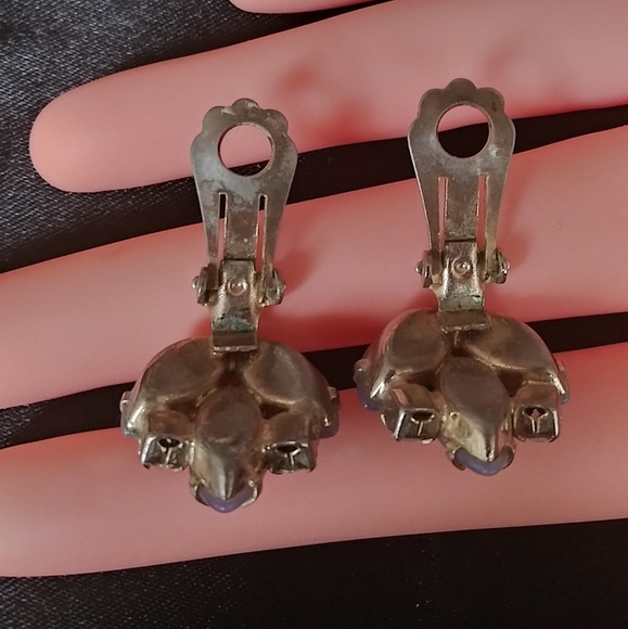 Vintage victorian era gem crystal clip-on earrings - Picture 6 of 6